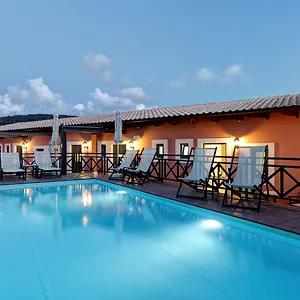 ionia-suites.rethymnohotels.net/