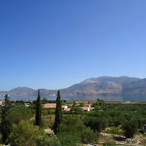 Reverenza Apartament Lixouri